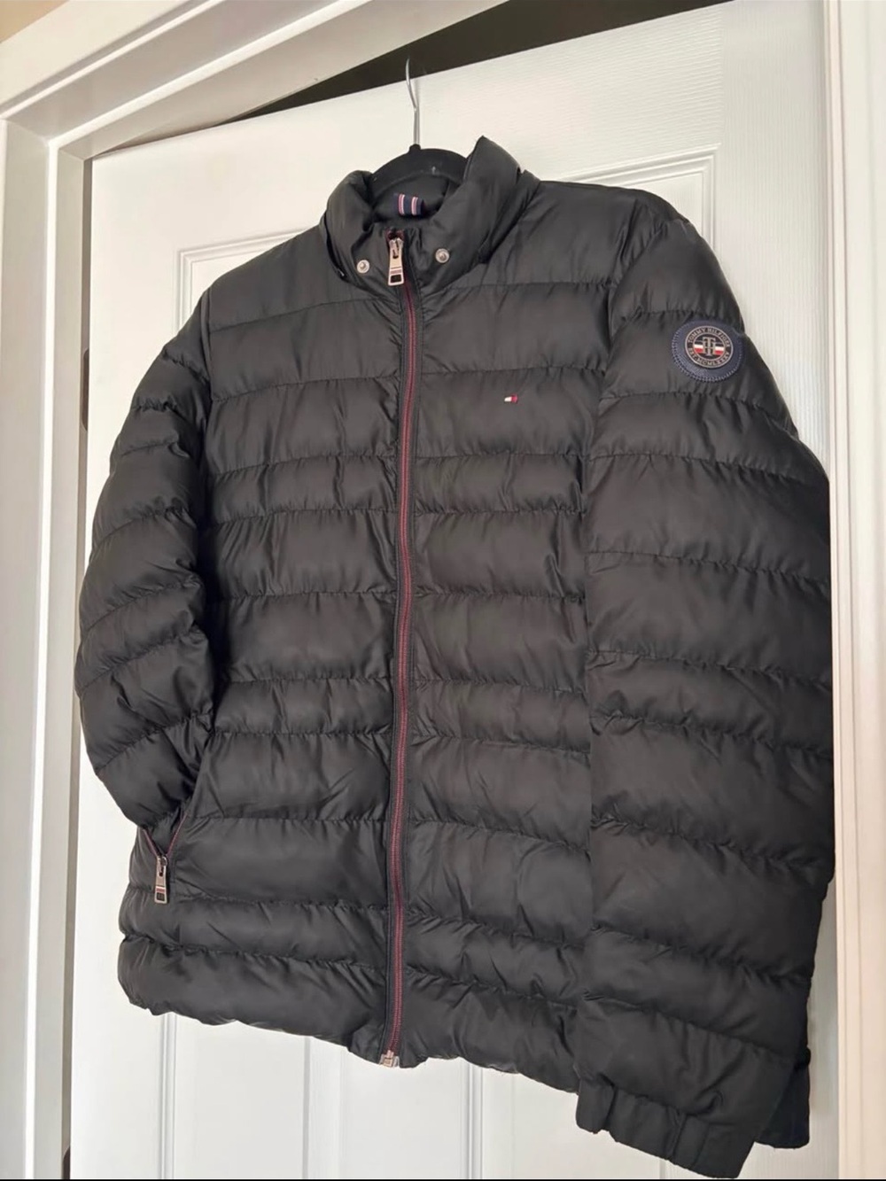 Tommy Hilfiger Men's Black Quilted Puffer Jacket with Logo Patch
